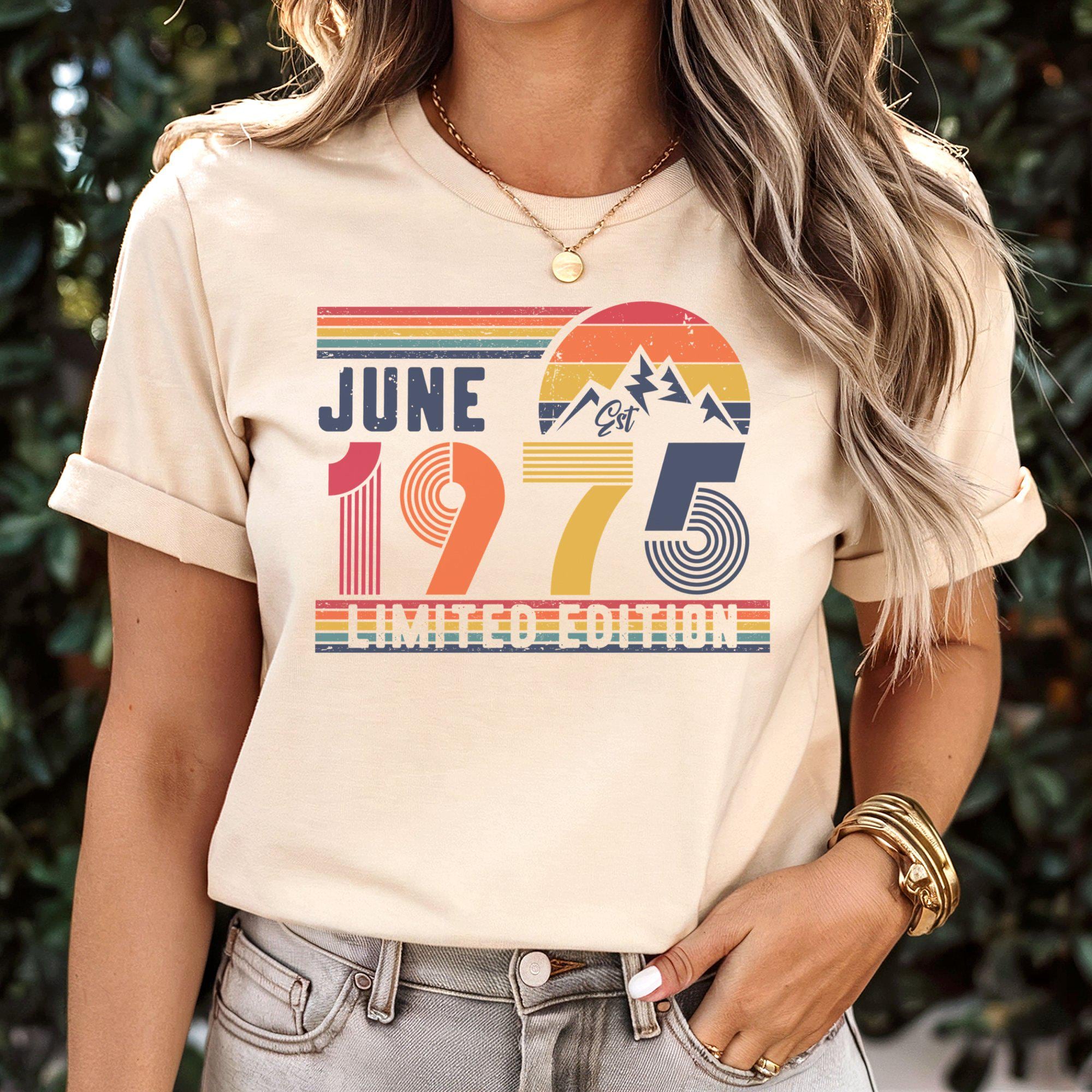 1976 Birthday 50th Birthday Retro Vintage Husband Wife Unisex T-shirt, Sweatshirt, Hoodie (2)