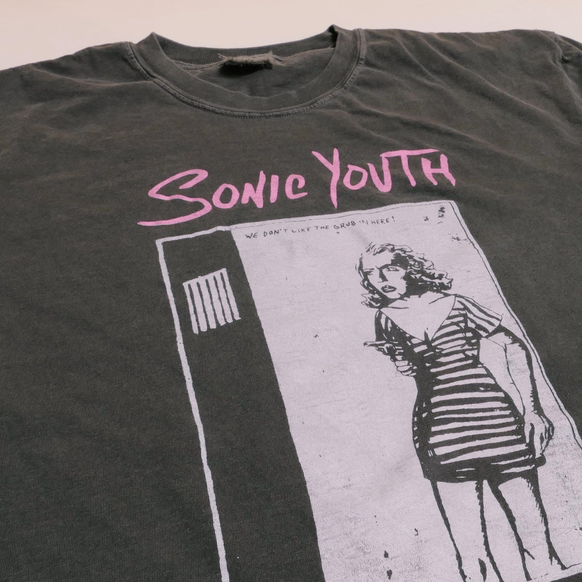 Sonic Jail Band Tee Raymond Pettibon Art Breeders Alternative Punk American Rock Roll Grunge Sub Pop Faded Heavyweight Tour Xl (4)