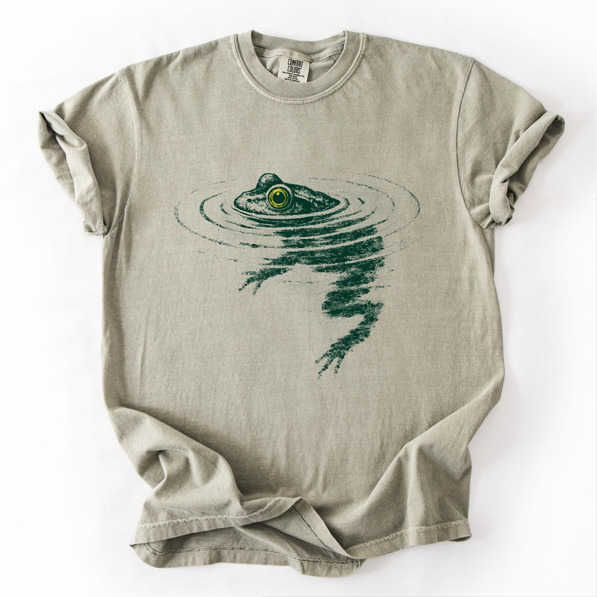 Frog Swimming Animal Unisex T-shirt, Sweatshirt, Hoodie (4)