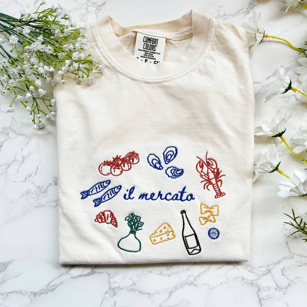 Embroidered Il Mercato Italian Market Trendy Tshirt