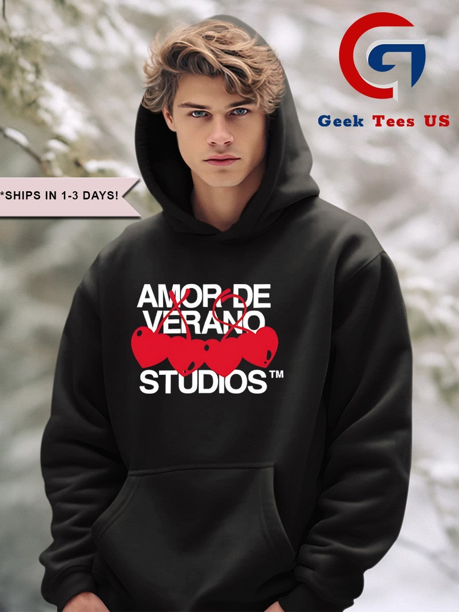 Amor De Verano Studios Xoxo shirt