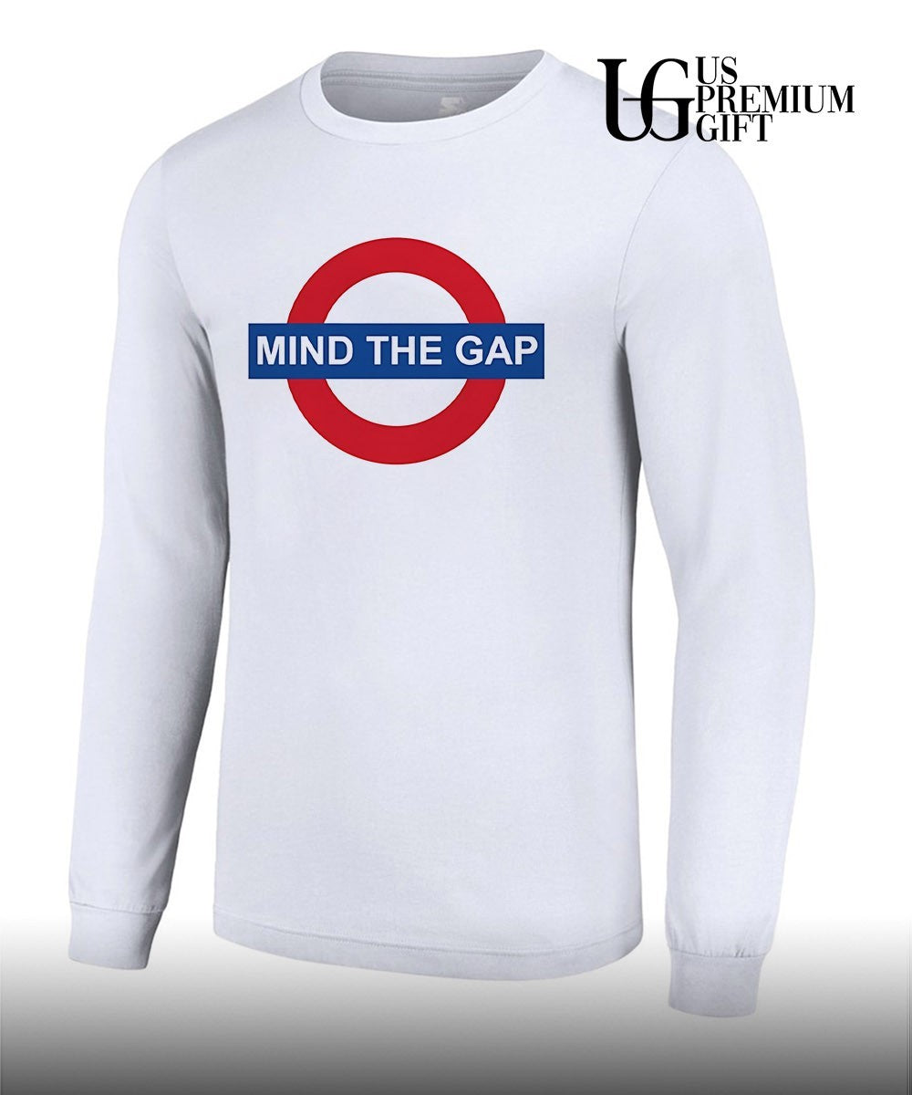 Bob Dylan 2026 Coachella wearing Mind The Gap shirt