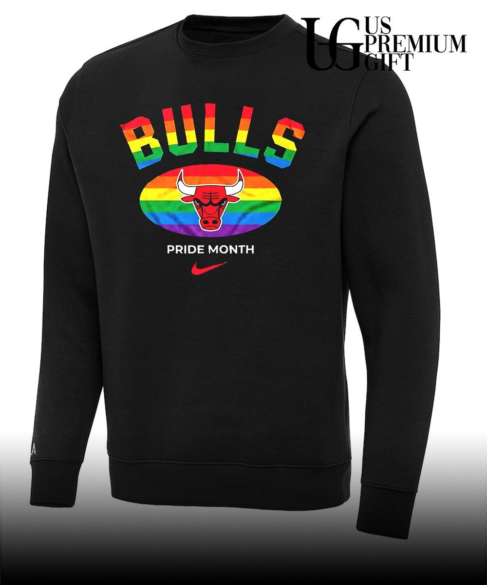 Chicago Bulls Pride Month rainbow shirt