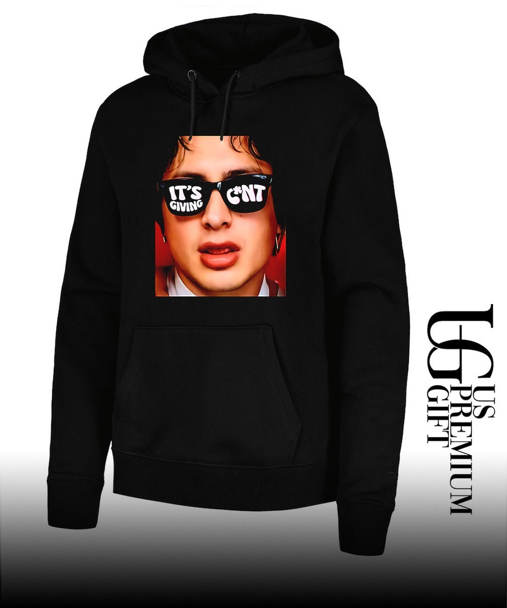 Hudson Williams it’s giving cnt shirt