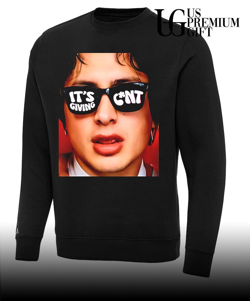 Hudson Williams it’s giving cnt shirt