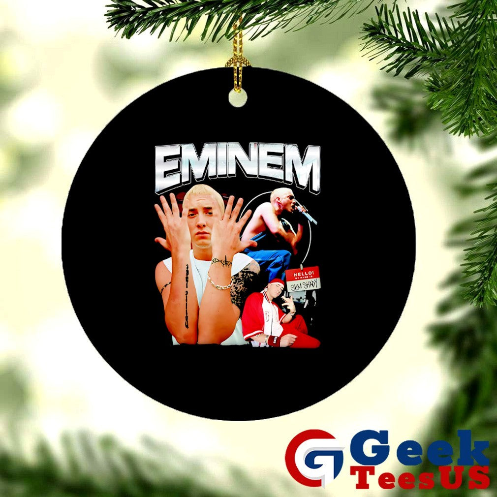 Justin Bieber wearing Eminem shirt
