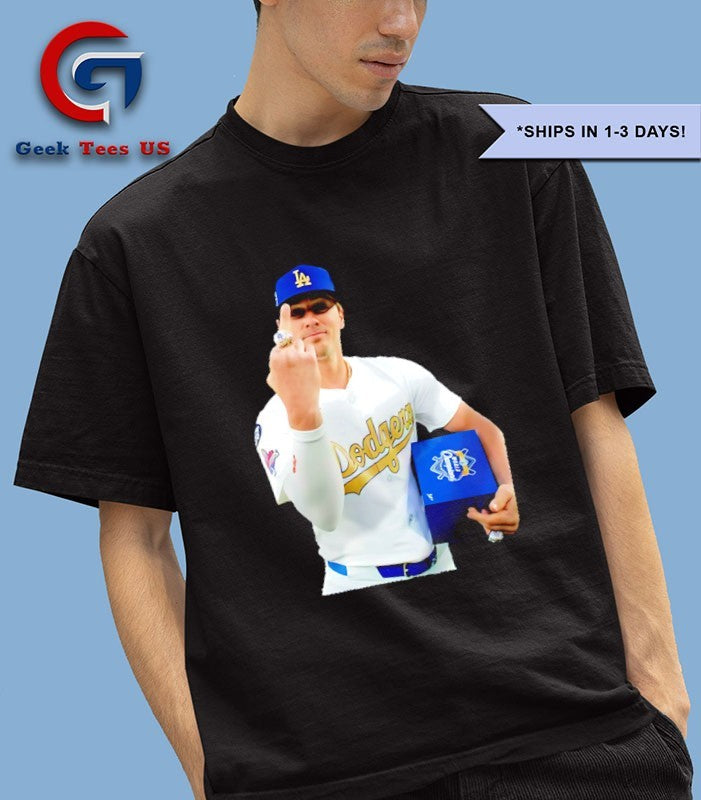 Kiké Hernández Middle Finger Los Angeles Dodgers MLB 2025 WS shirt