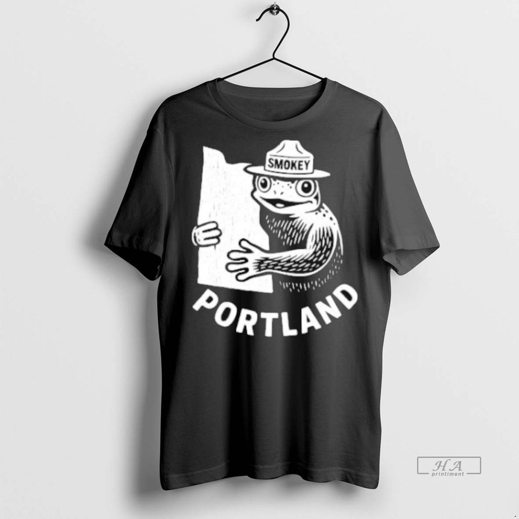 Official Trendy Free Portland Frog Subtle Anti Ice Tee Sweater