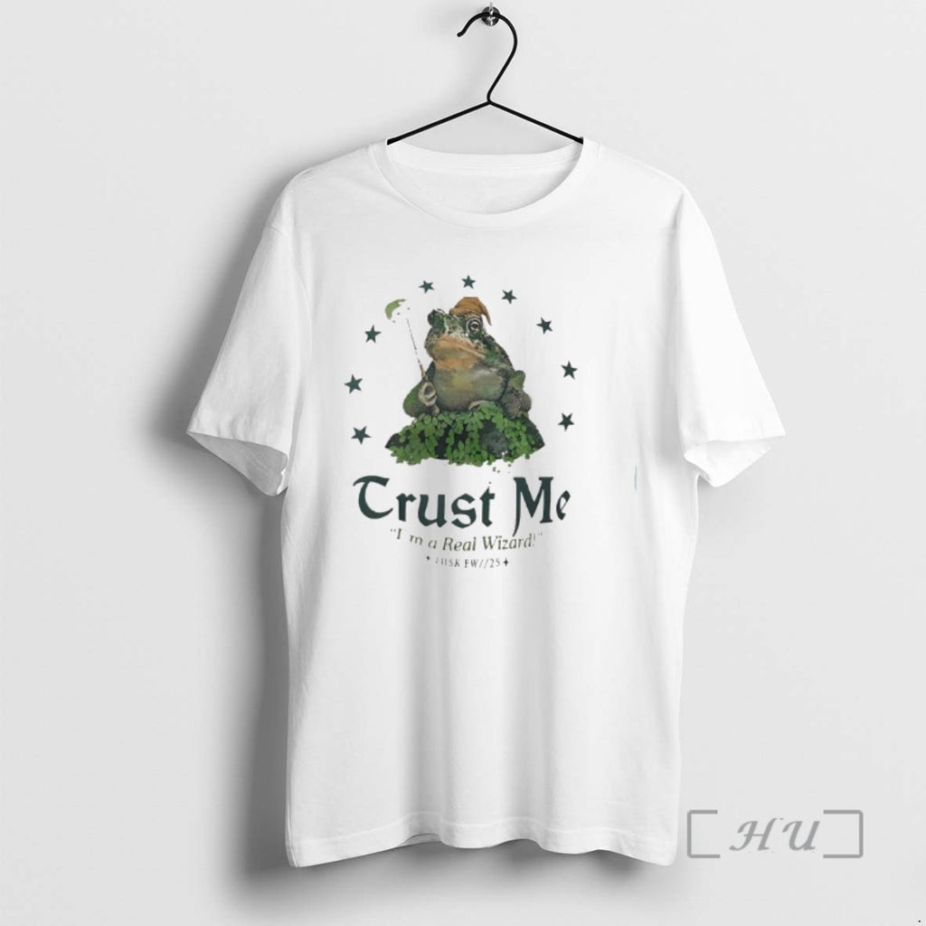 Officials Trust Me Im A Real Wizard Frog Graphic