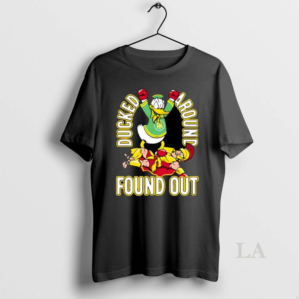 Original Ducked Defeats Usc Trojan Around Found Out Mascot