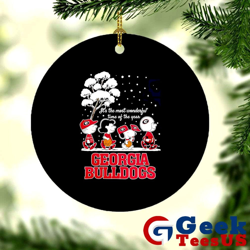 Peanuts characters Georgia Bulldogs it’s the most wonderful time of the year scene Christmas Season Holiday 2025 shirt