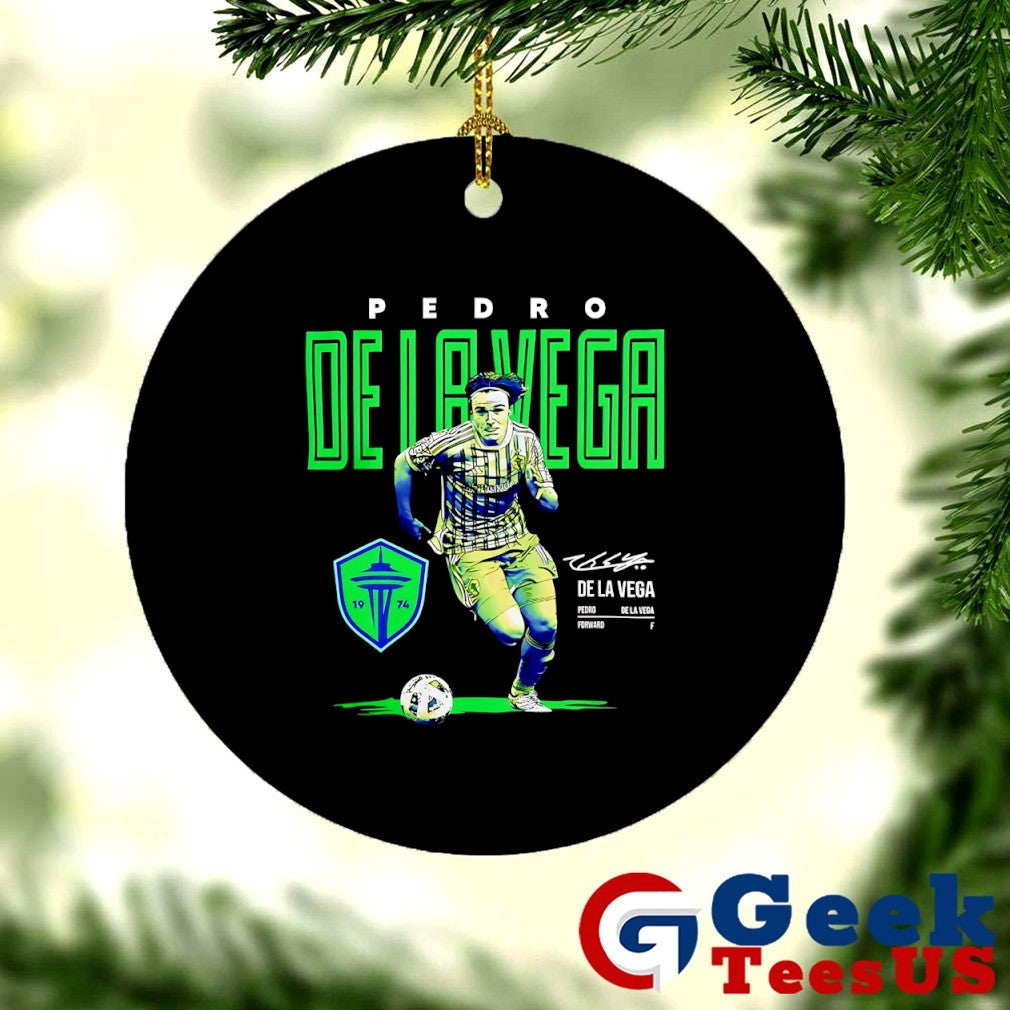 Pedro De La Vega MLS Seattle Sounders 1974 signature graphic shirt