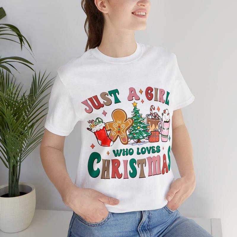 Sandjest Women Christmas Shirt Merry Christmas Sweater Gift for Her Vintage Christmas Outfit Christmas Vibes Tee Reto Winter Sweater