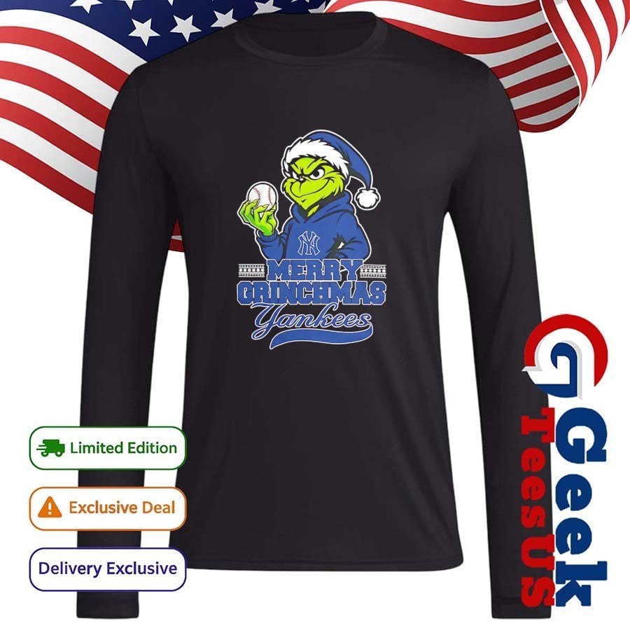 Santa Grinch wears New York Yankees baseball Merry Christmas 2025 shirt