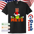 Santa hat Grinch New York Mets baseball Christmas 2025 shirt