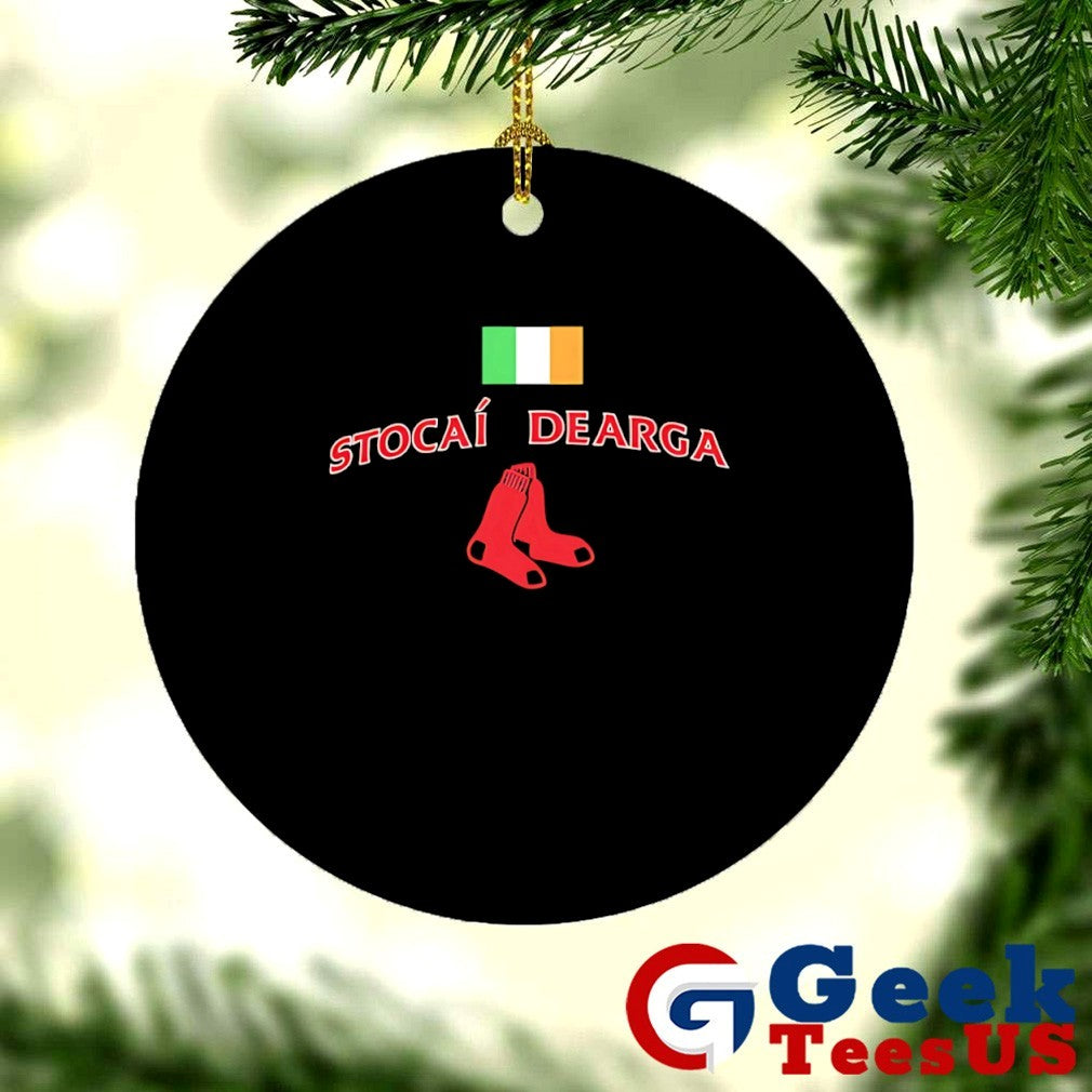 Stocai Dearga Boston Red Sox X Ireland Flag Shirt