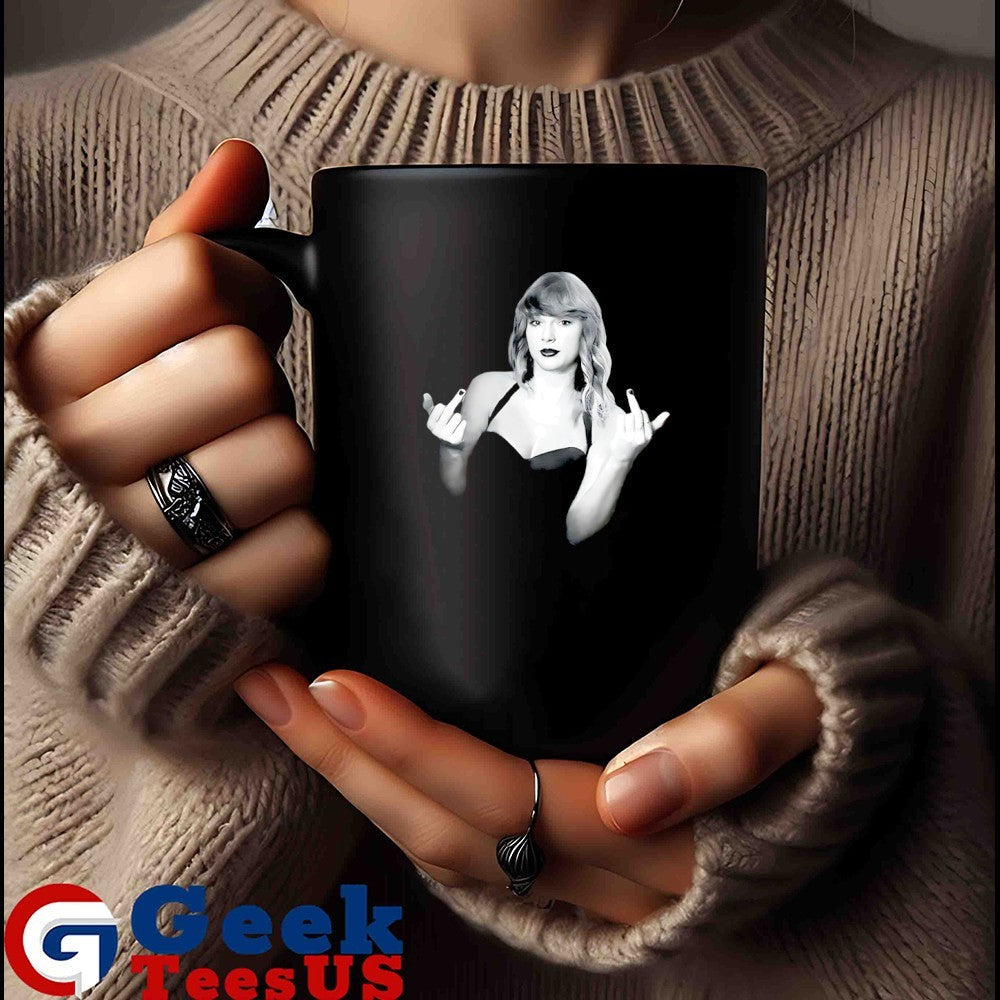 Taylor middle finger photo shirt