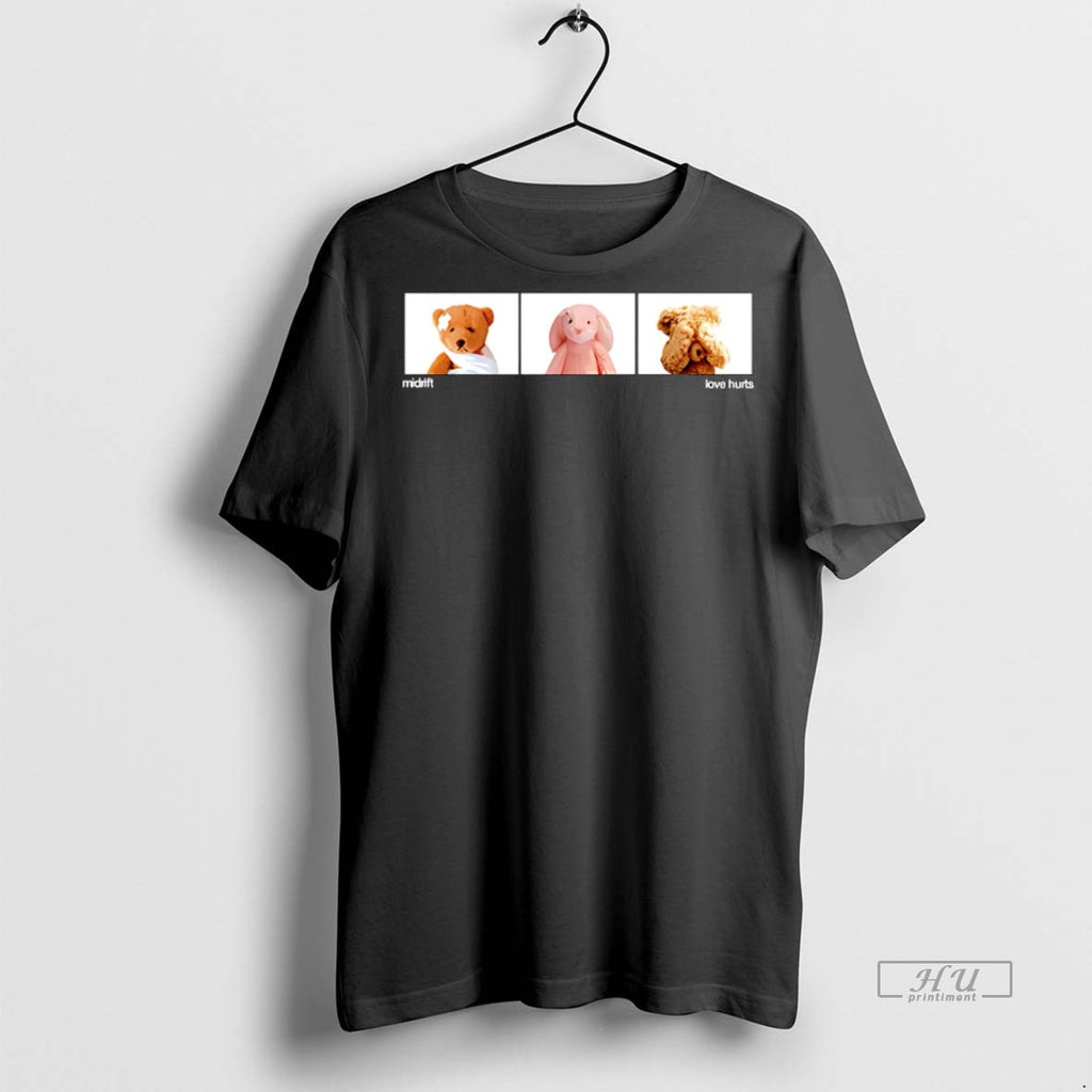 Trending Midrift Love Hurts Graphic Tee Shirt Sweater