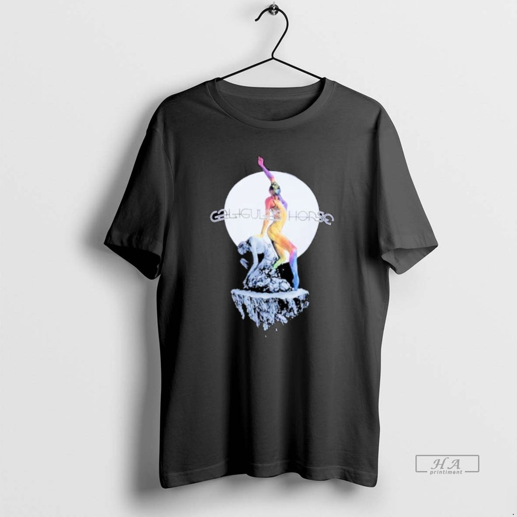 Trendy Caligulas Horse Turntail