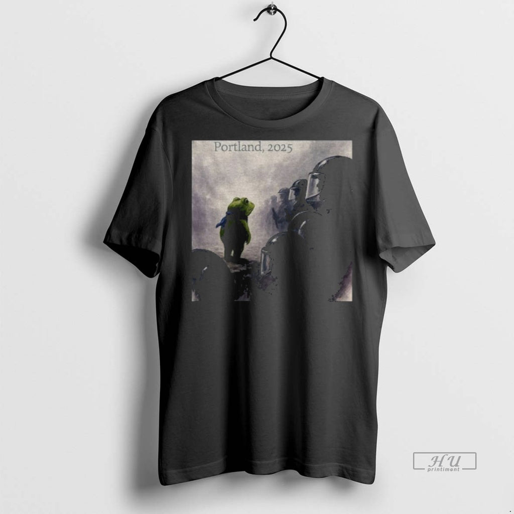 Viral Resist Portland Frog 2025 Political Tee Shirt Sweater