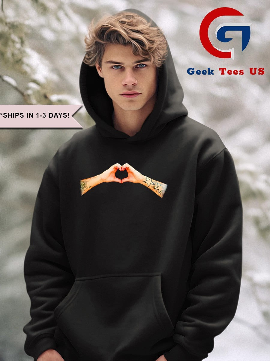 Without love there is no life Will Mahony love hands T-shirt