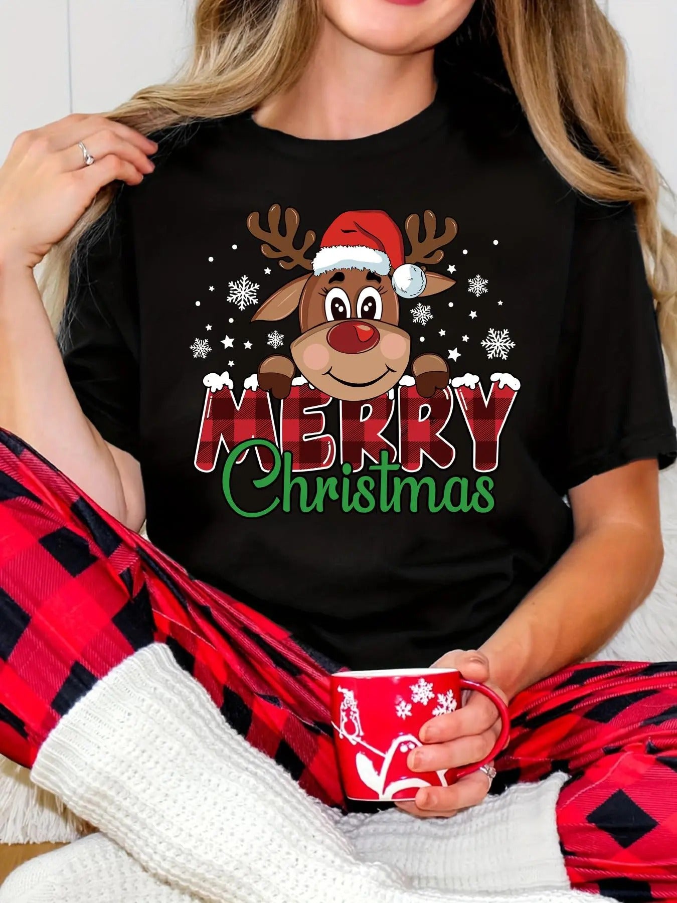 Women's Christmas Reindeer Print Round Neck Tee, Casual Long Sleeve Crew Neck T-shirt for Daily Holiday Vacation Outdoor Wear, Ladies Clothes for All Seasons