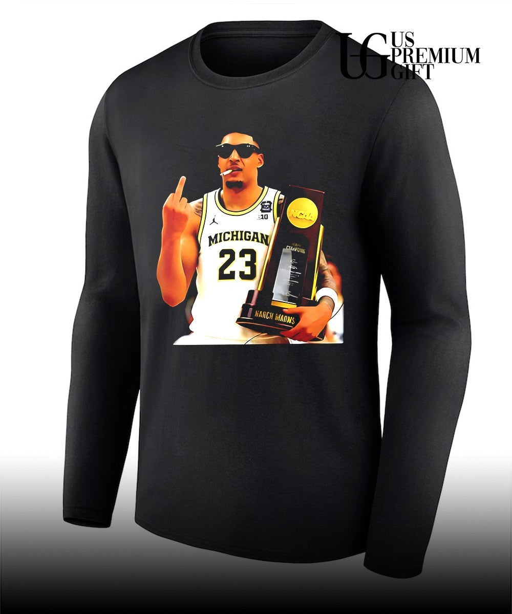 Yaxel Lendeborg middle finger and smoking Michigan Wolverines National Champions 2026 shirt