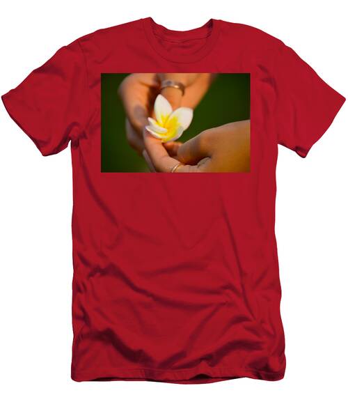 Beholding Beauty T-Shirt