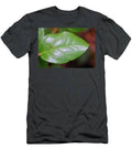 Camellia Leaf With Bokeh Contrast Washington T-Shirt