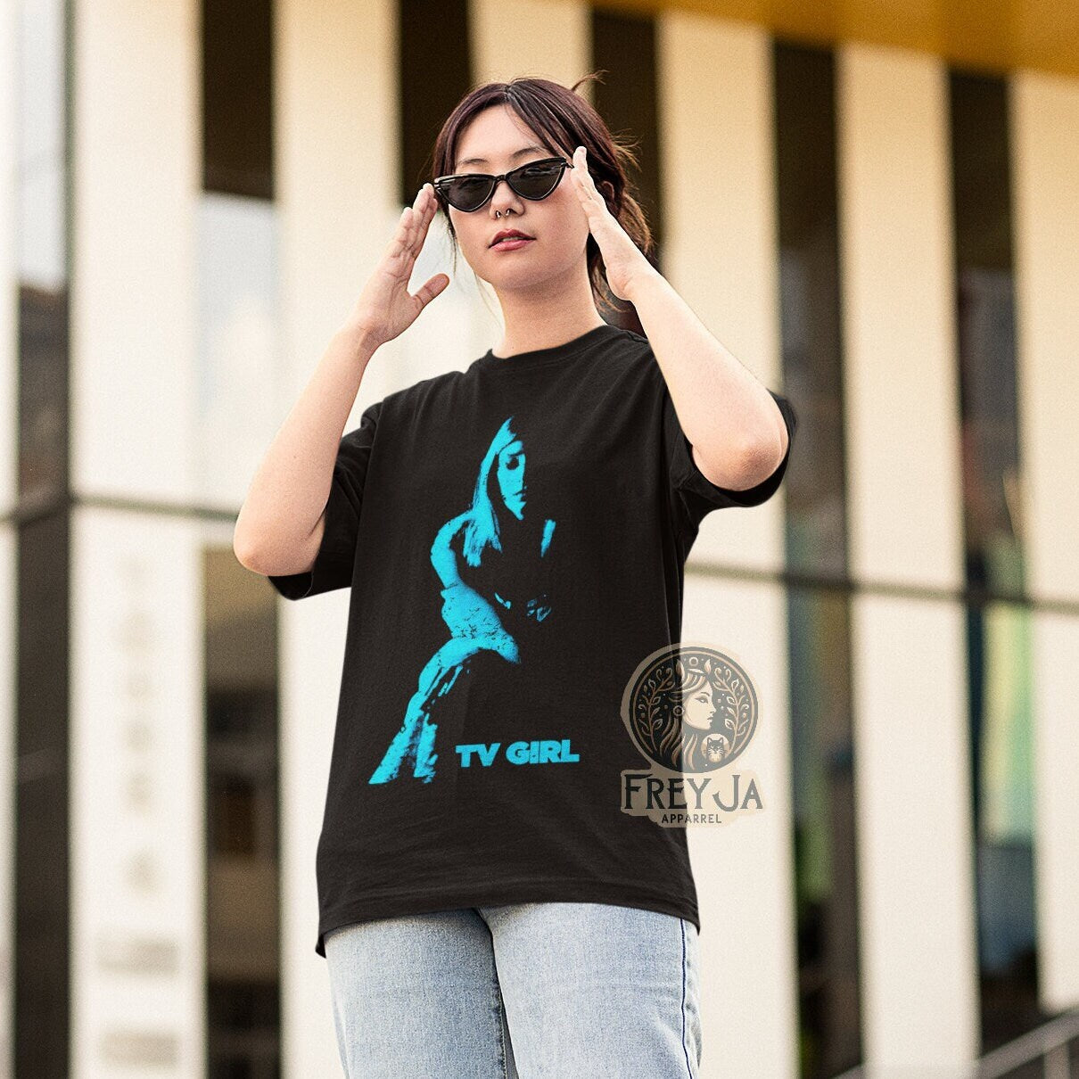 Tv Girl Indie Music Tee Tv Girl Music Band Merch Unisex T-shirt, Sweatshirt, Hoodie (3)
