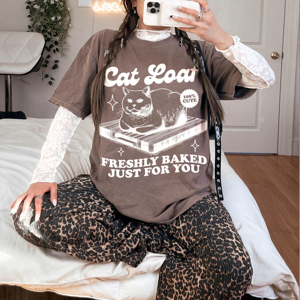 Cat Loaf Cat Meme Tee Vintage Retro Cat Lover Freshly Baked Tee (2)