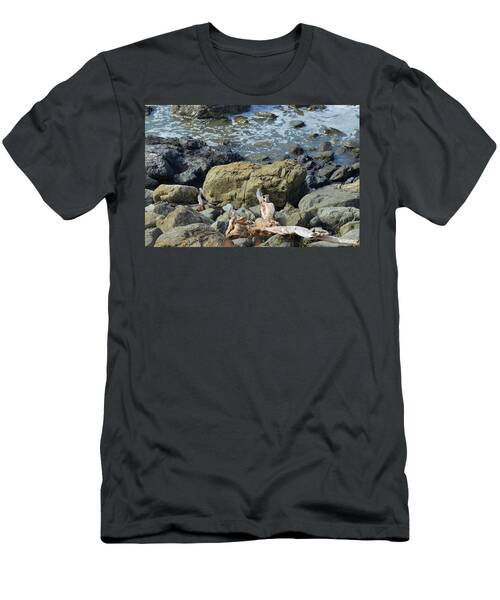 Driftwood On Rocky New Zealand Beach T-Shirt