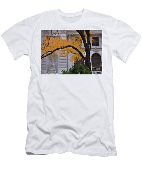 Autumn Scene On Fifth Avenue, Manhattan T-Shirt