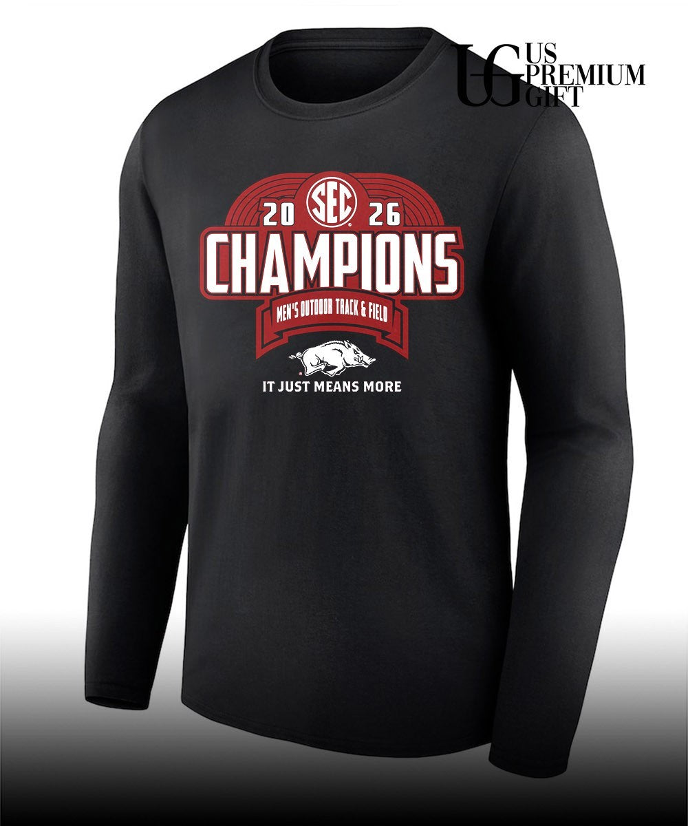 Arkansas Razorbacks 2026 SEC Men’s Outdoor Track & Field Champions logo T-shirt