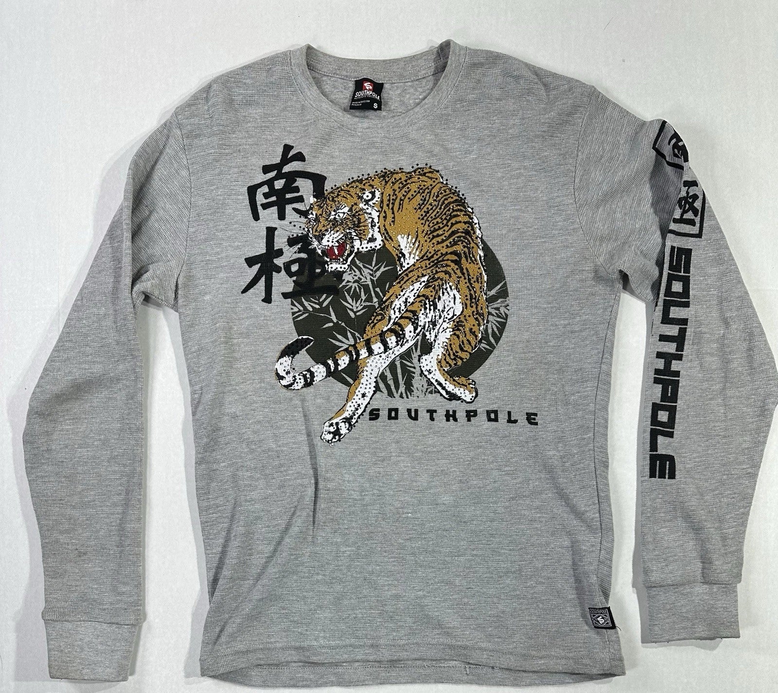 Southpole Men’s Long Sleeve Thermal Shirt Tiger Graphic Gray Size S