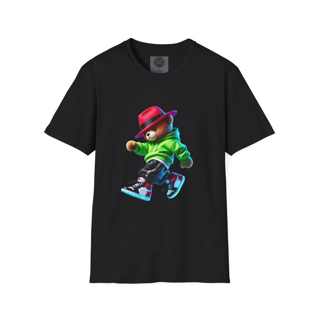 Skateboarding Bear T-Shirt, Unisex Funny Graphic Tee, Trendy Streetwear