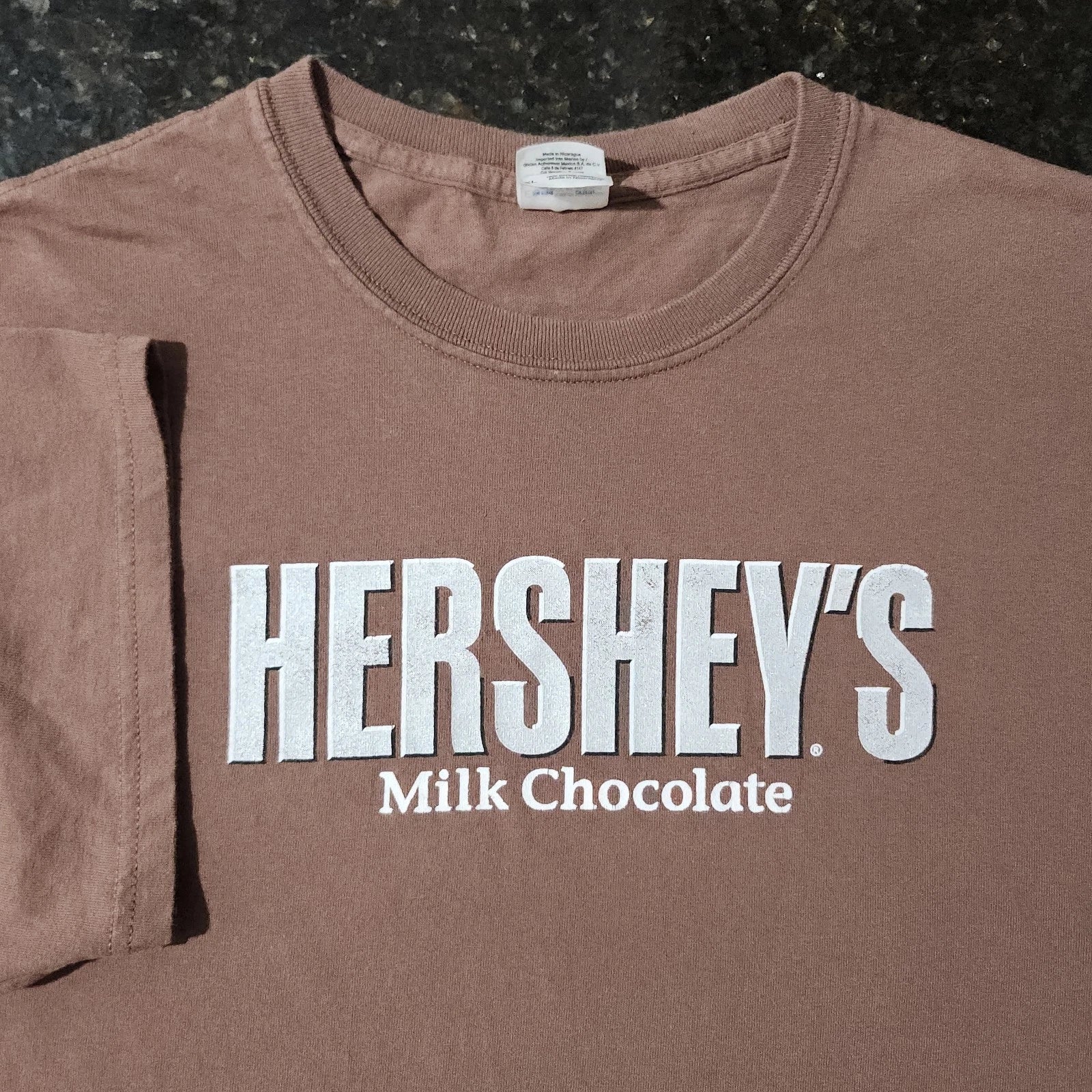 Vintage Y2K Hershey's Chocolate Snack Food Candy Promo Faded Skate Punk Mens XL