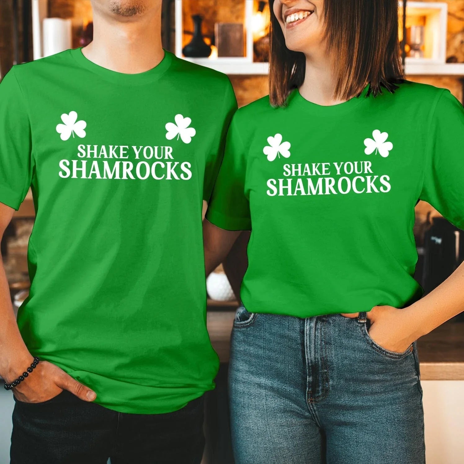 TSHIRT (210) Shake Your Shamrocks Happy St Patricks Day Green T-Shirt Outfit Top