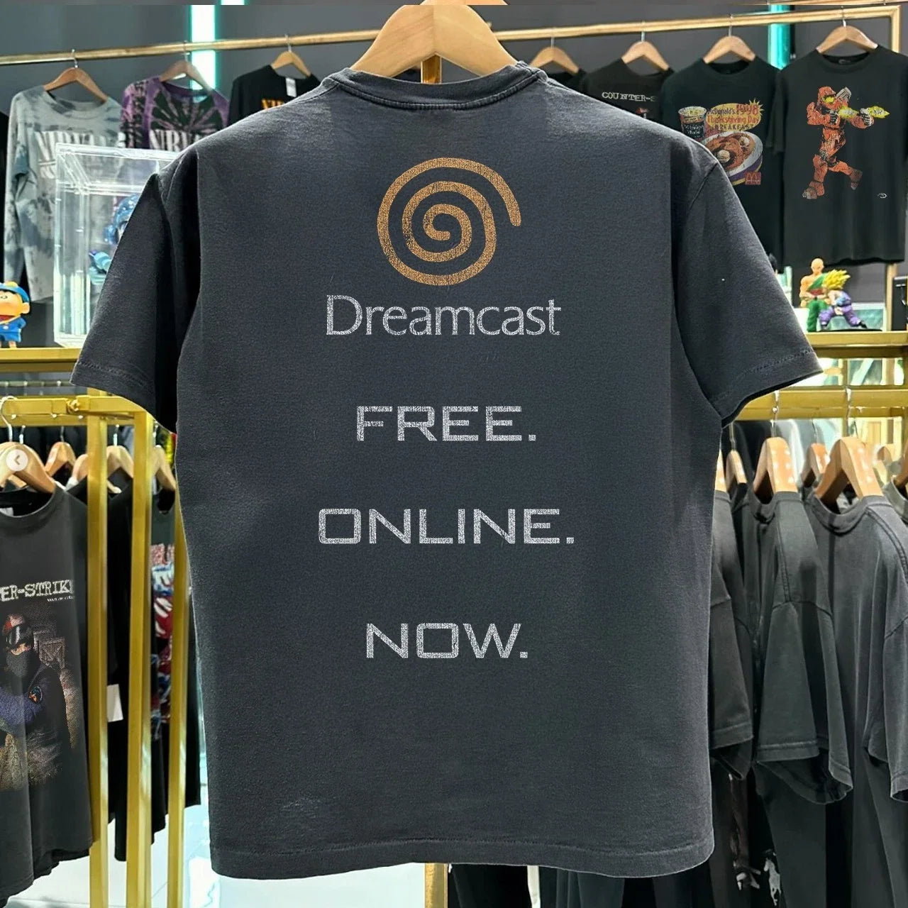 90s Sega Dreamcast Size Classic T-Shirt Black XL