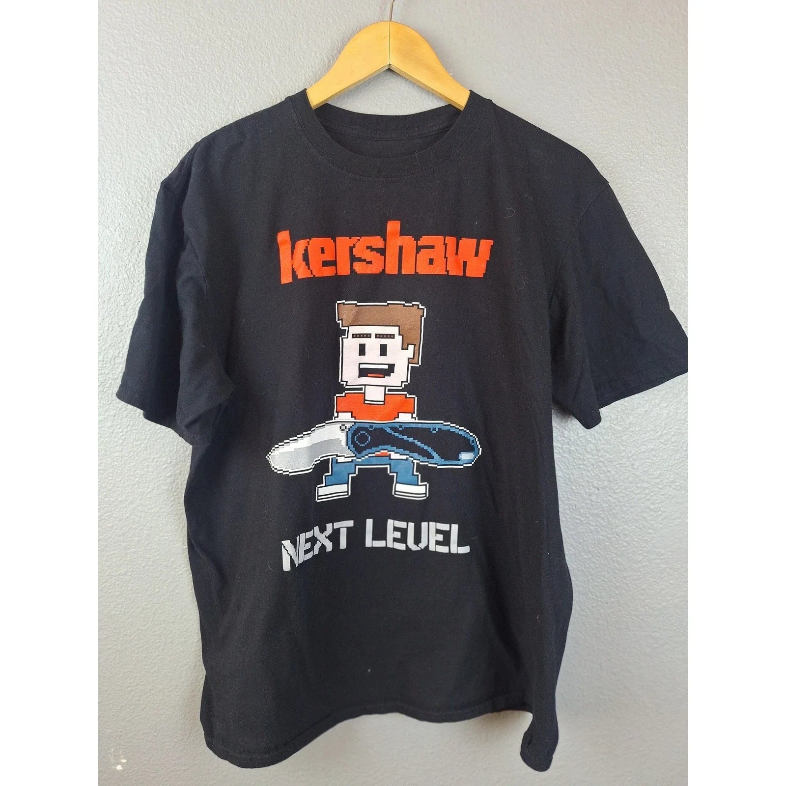 Kershaw Knives Next Level 8-Bit Pixel Art Graphic T-Shirt Mens Black XL