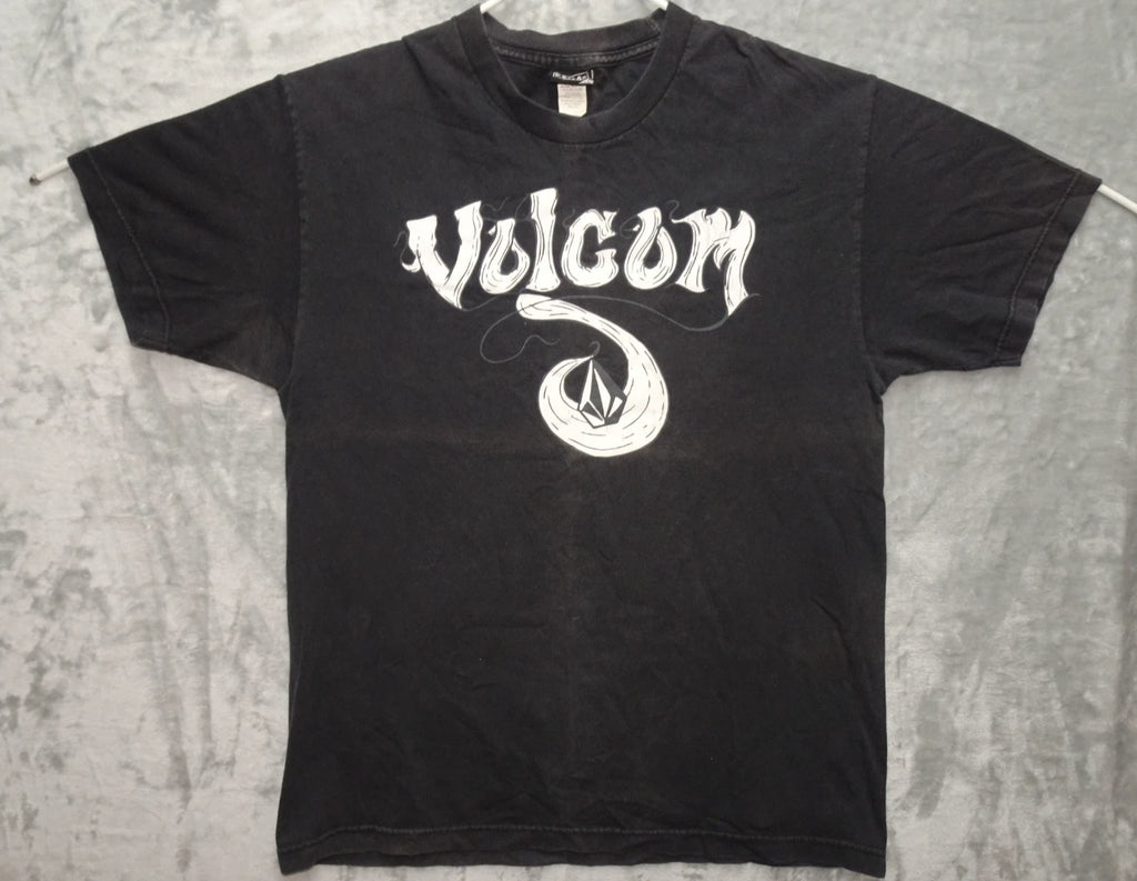 Vintage Volcom Stone Gothic Wave Logo T-Shirt Black Large Y2K Skate Surf Grunge
