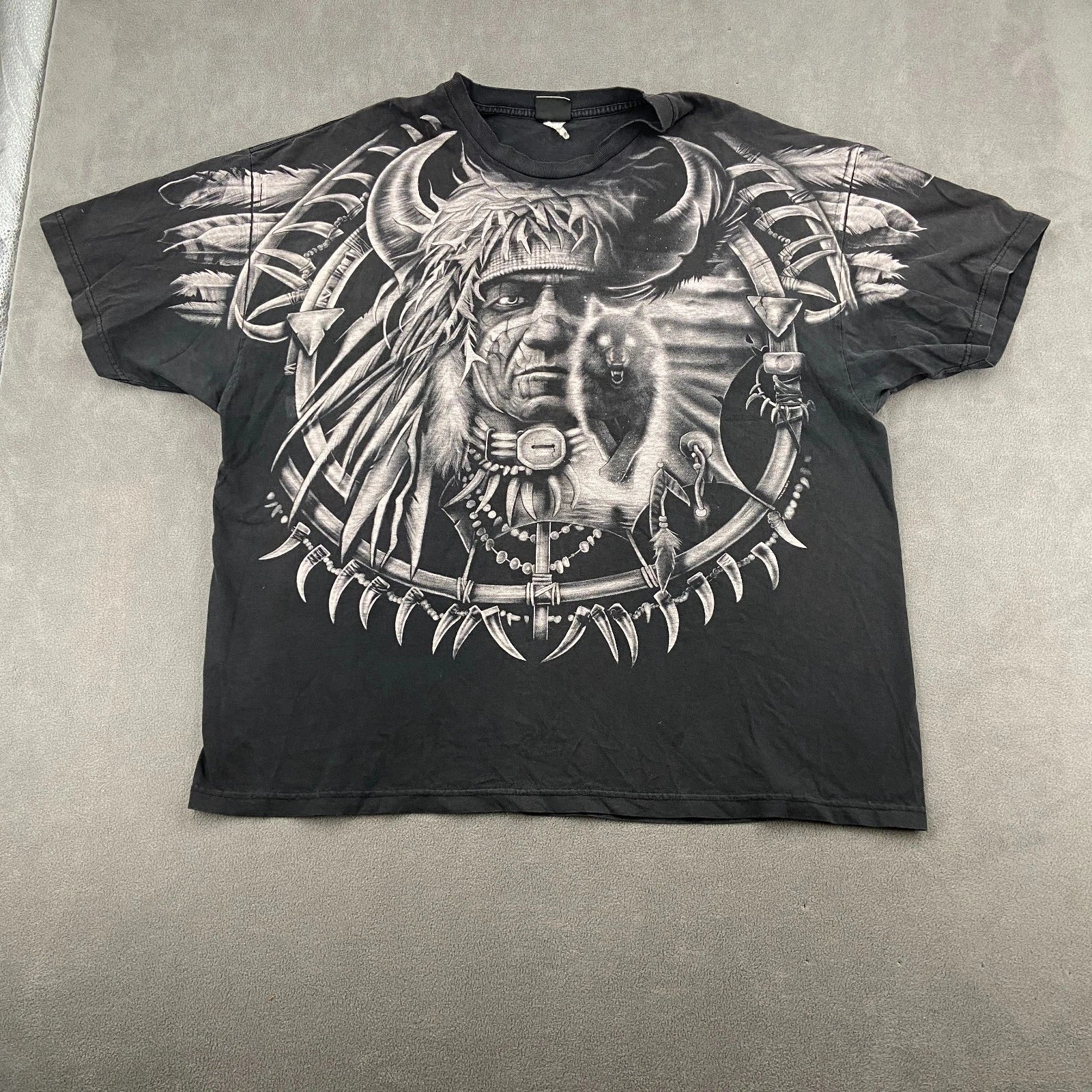 Vtg Liquid Blue T Shirt XXL Black Native American All Over Print Wolf Grunge