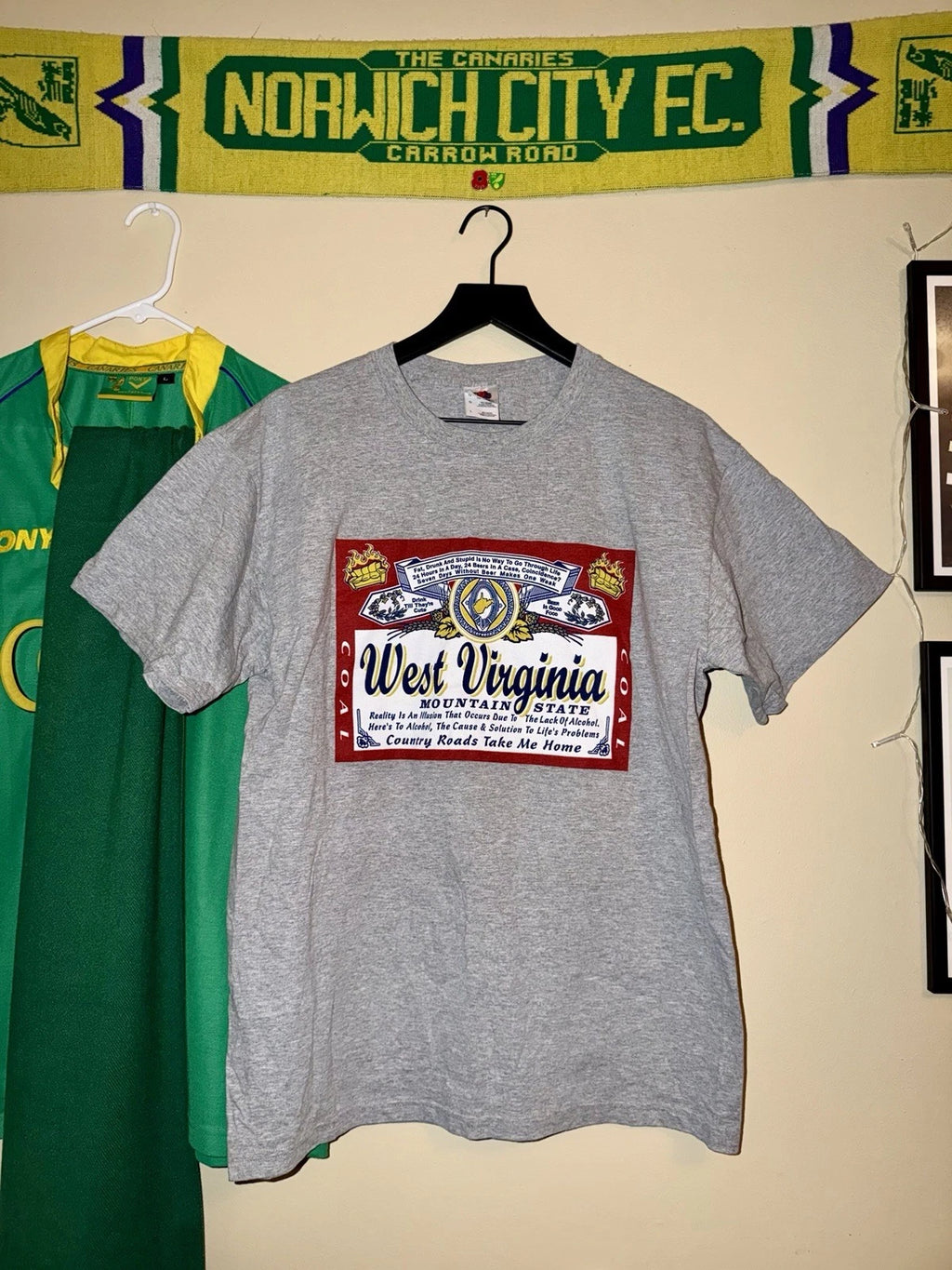 Fruit Of The Loom West Virginia Budweiser Grey Shirt Size Large