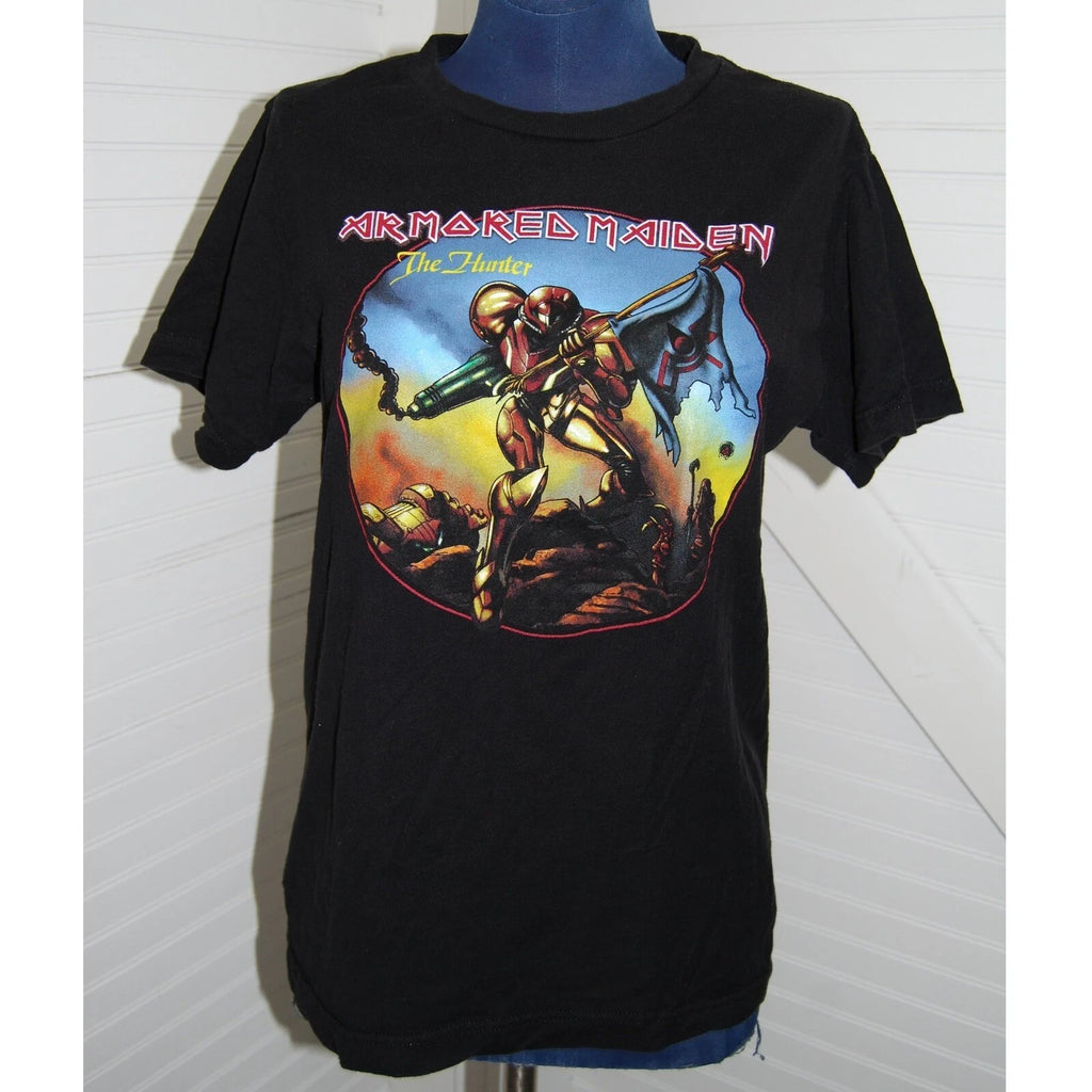Armored Maiden Tshirt Small The Hunter Graphic print Band Tee Grunge Goth