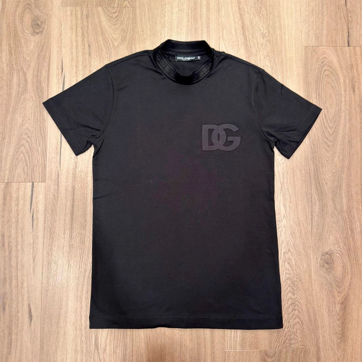 DOLCE & GABBANA Men's Neckline Logo & Chest DG Slim Fit T-Shirt Size M / IT 48