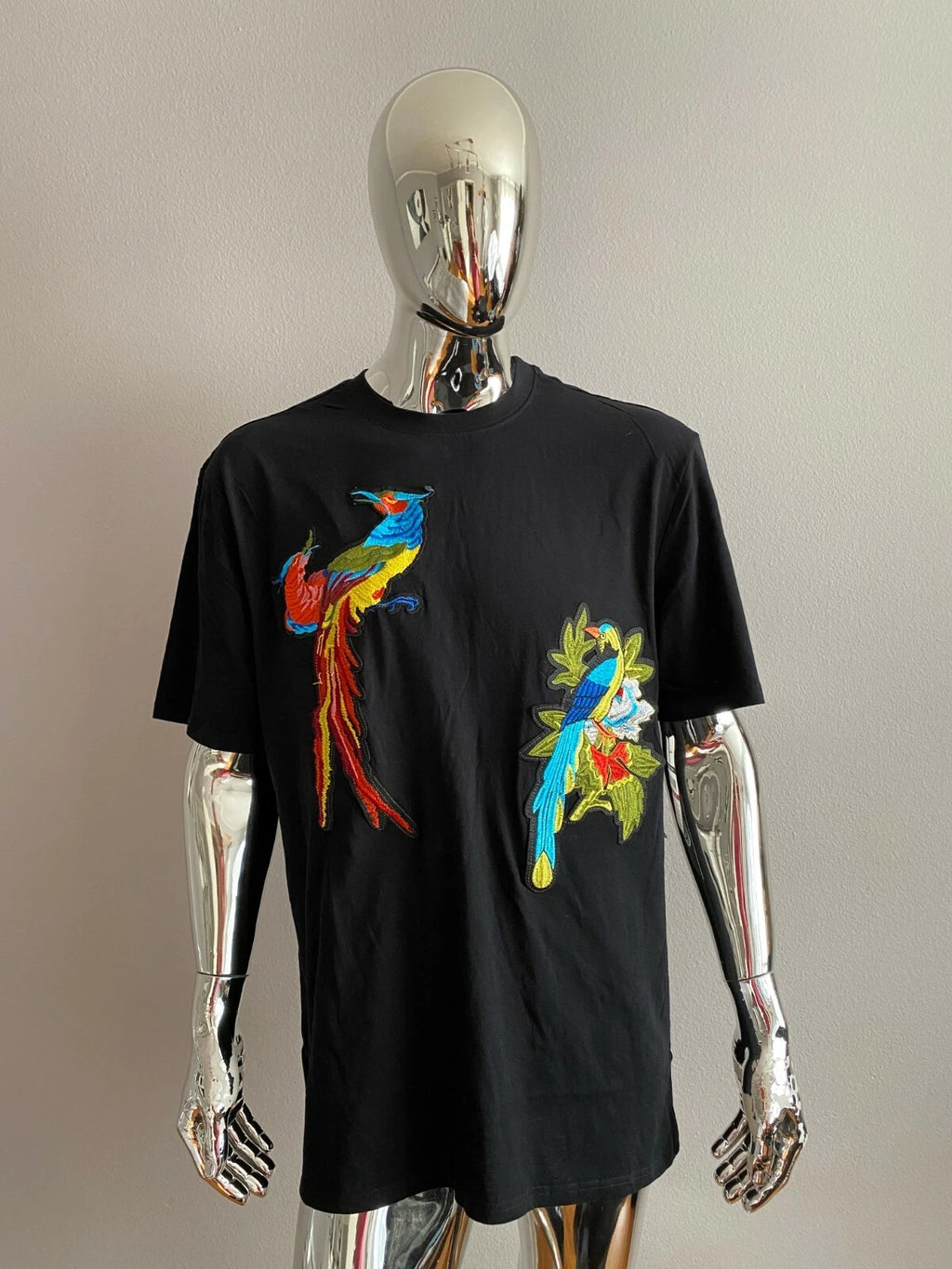 Finest Thread Luxury Goods From New York Premium Label Black T-Shirt Size 2XL