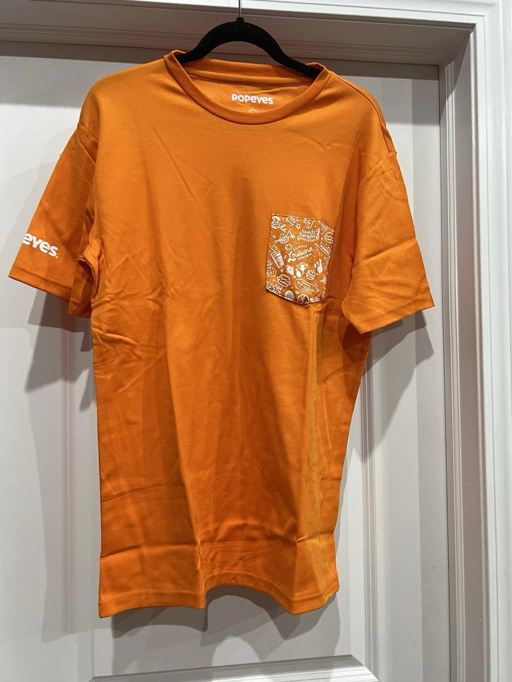 Popeyes Mens T-Shirt Size M Orange Worker Employee Uniform Short Sleeve