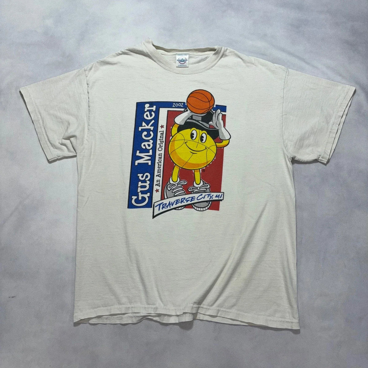 Vintage Gus Macker T-Shirt Mens Large White Traverse City MI Basketball 2002 Y2K