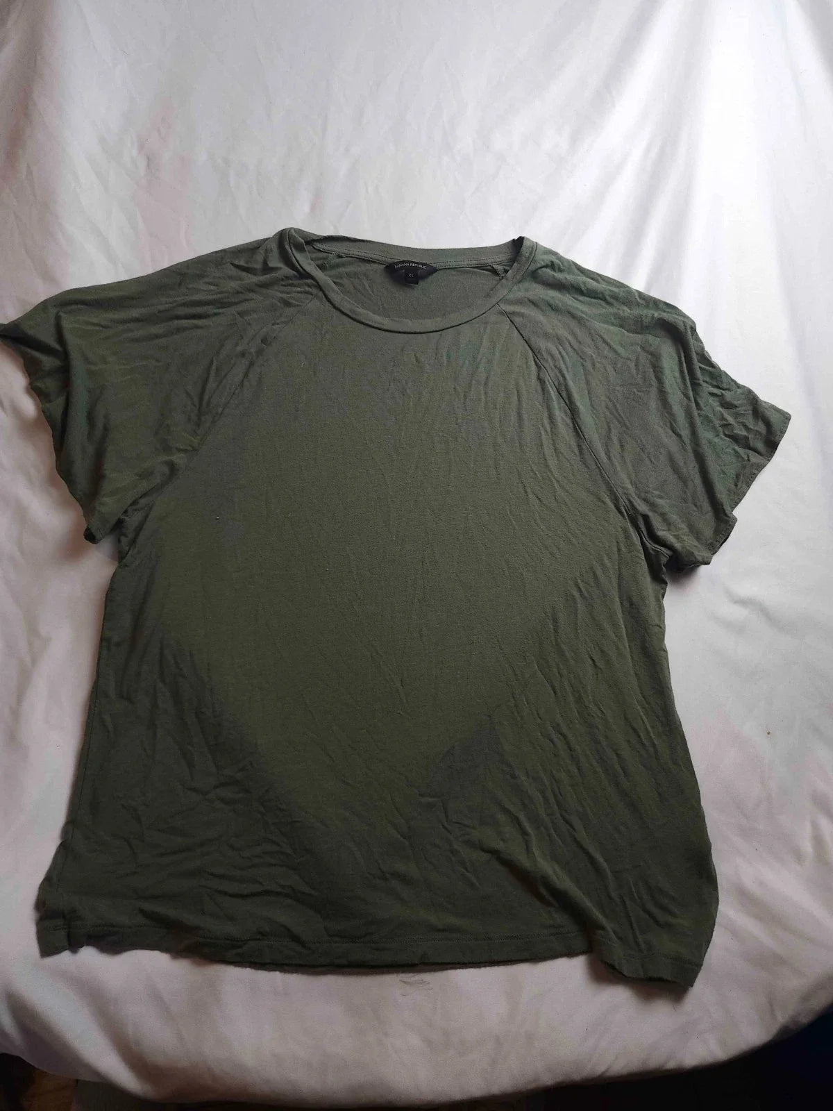 Banana Republic Raglan T Shirt Mens Size XL Green Knit Casual Basic Minimalist