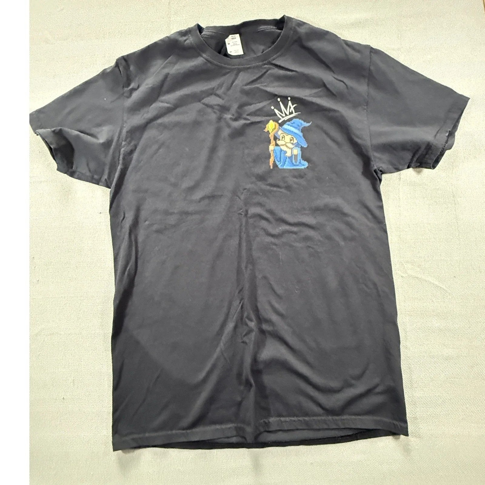 Black Pixel Art Wizard Graphic T-Shirt Mens Medium Cotton Short Sleeve Tee 1693
